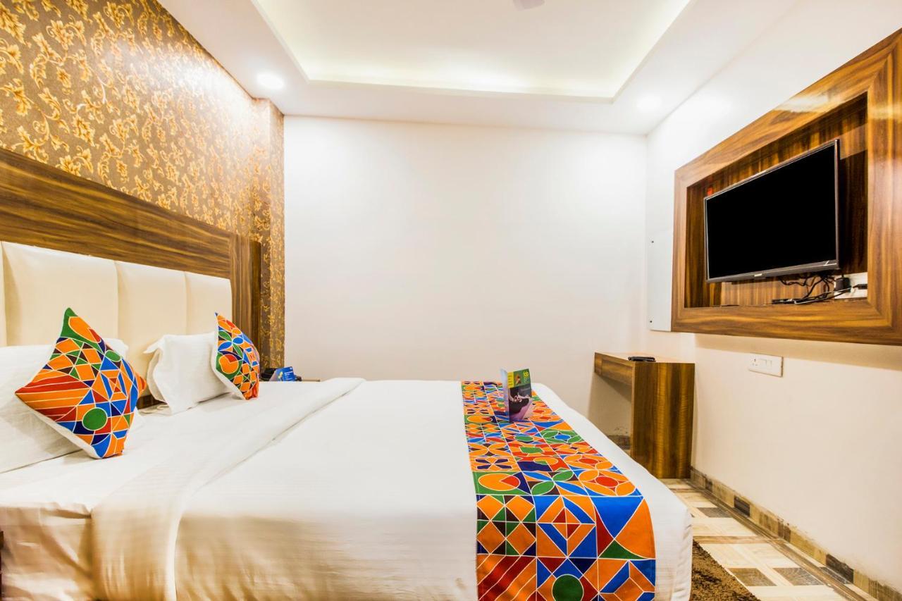 Fabhotel Olivia Suite New Delhi Exterior photo